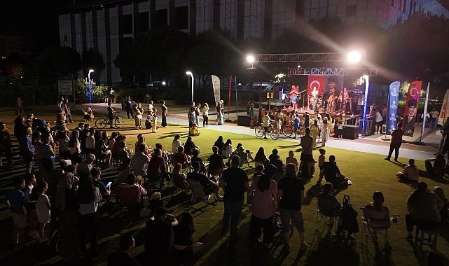 Sanatın Kalbi Mimar Sinan Parkı’nda Attı: Vatandaşlardan Başkan Çerçioğlu’na Teşekkür