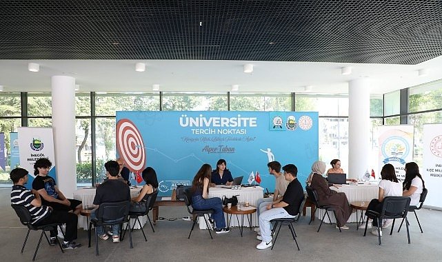 İnegöl Belediyesi Öğrencilere Sınav ve Tercih Döneminde Destek Oluyor