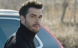 Aras Aydın Venedik’te En İyi Uluslararası Oyuncu Ödülünü Kazandı