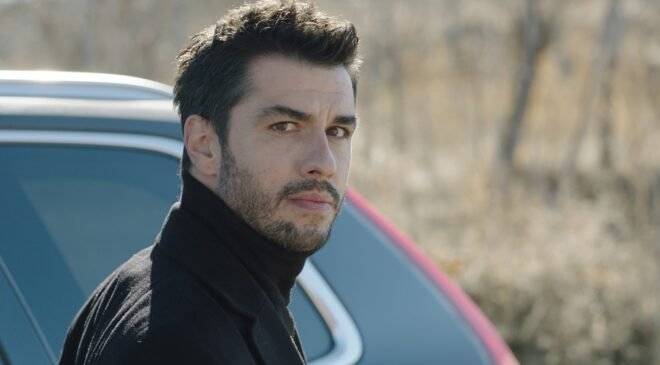 Aras Aydın Venedik’te En İyi Uluslararası Oyuncu Ödülünü Kazandı