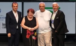 Halil Ergün ve Defne Yalnız Yaşam Boyu Başarı Ödülü Aldı