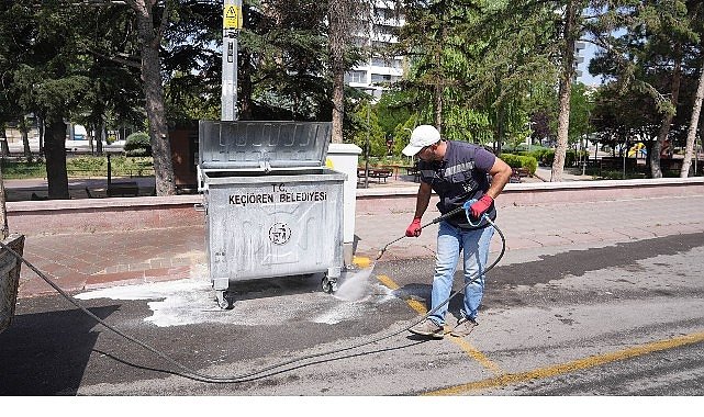 Keçiören’de Temizlik Seferberliği Tüm Hızıyla Sürüyor