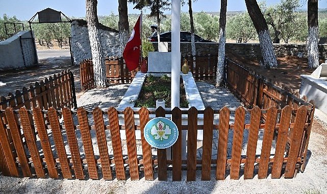 Manisa’da Şehit Kabirlerine Anlamlı Yenileme