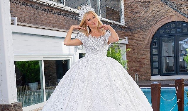 Tuğba Özay, Mihr-i Aşk 2025 Koleksiyonu ile Gelin Damat Dergisi’nde!