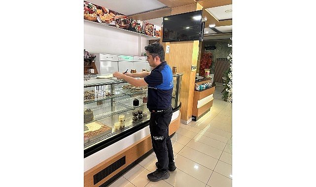 İnegöl’de Pastane, Tatlıcı ve Dondurmacılara Yoğun Denetim