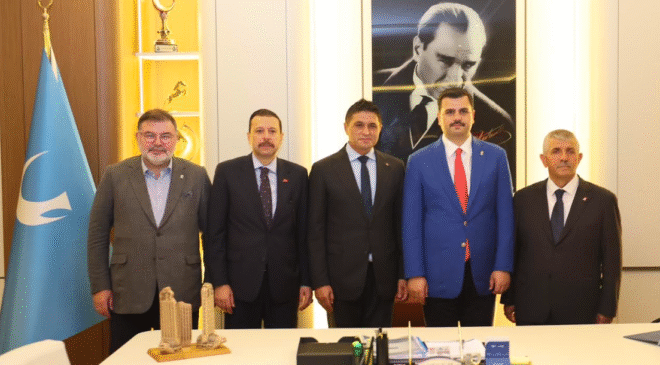 Cumhur İttifakı Temsilcilerinden Aliağa Belediyesi’ne Ziyaret